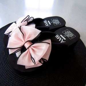 AMH Pink Bow Wedge Flip Flops NWT 7